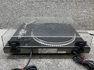 JVC QL-F4 Turntable - Image 4