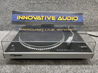JVC QL-F4 Turntable