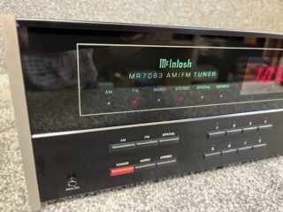 McIntosh MR7083 Tuner - Image 2