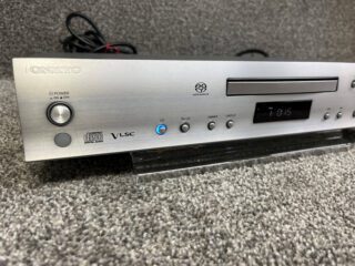 Onkyo C-S5VL SACD Player - Image 2