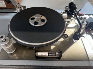 Oracle Delphi MK I Turntable - Image 2