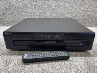 Sony CDP-CE305 5-disc CD Player - Image 2