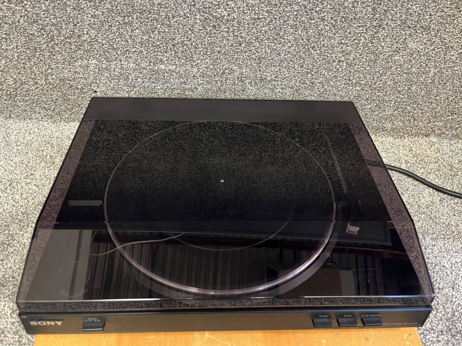 Sony PS-LX 250H Turntable – Innovative Audio