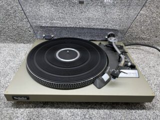Technics SL-23 Turntable