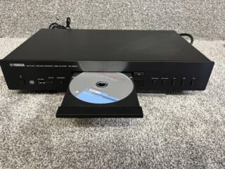 Yamaha CD-S300 Single CD Player - Image 4